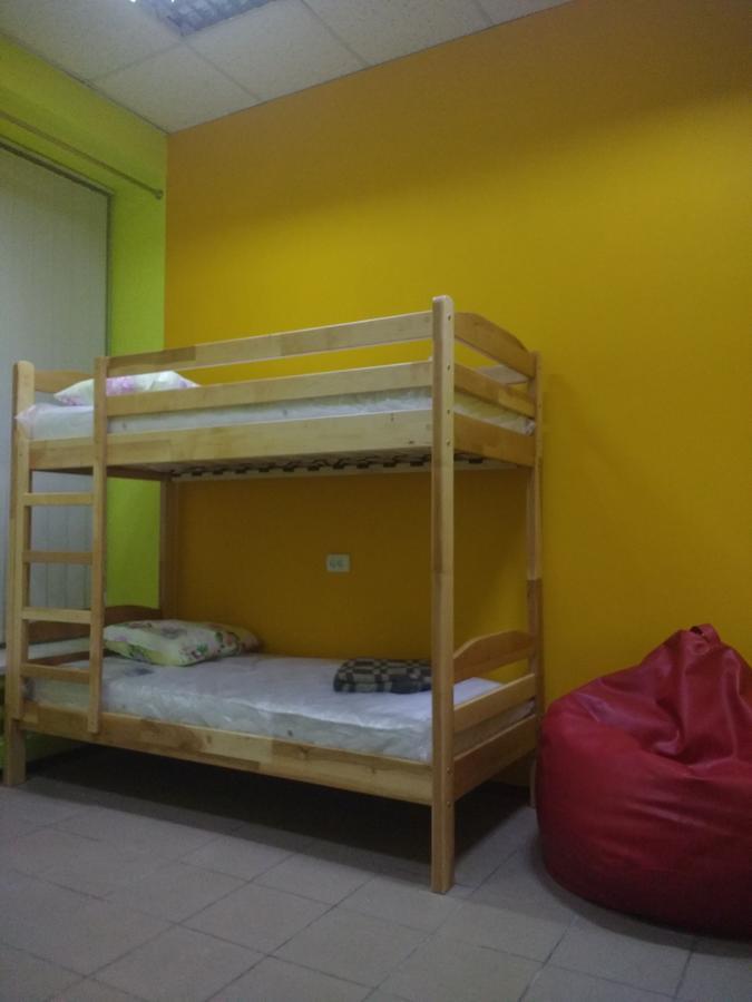 Yourhostel Дорогожичи Kiev Esterno foto