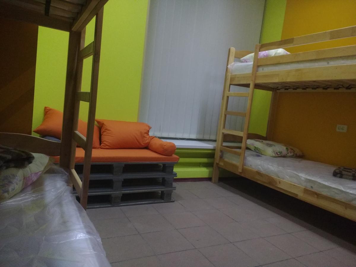 Yourhostel Дорогожичи Kiev Esterno foto