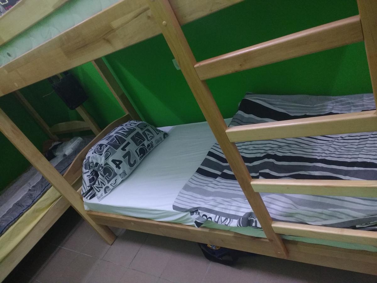 Yourhostel Дорогожичи Kiev Esterno foto